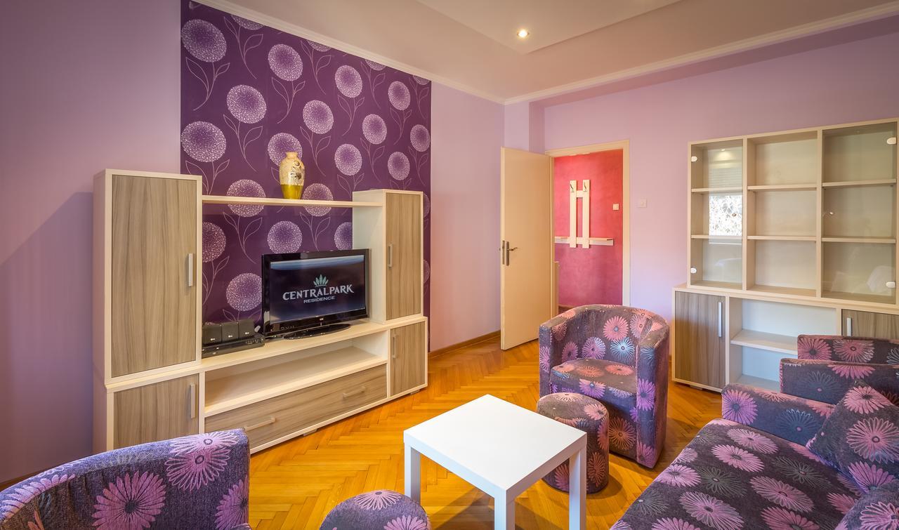בלגרד Central Park Family Apartment מראה חיצוני תמונה